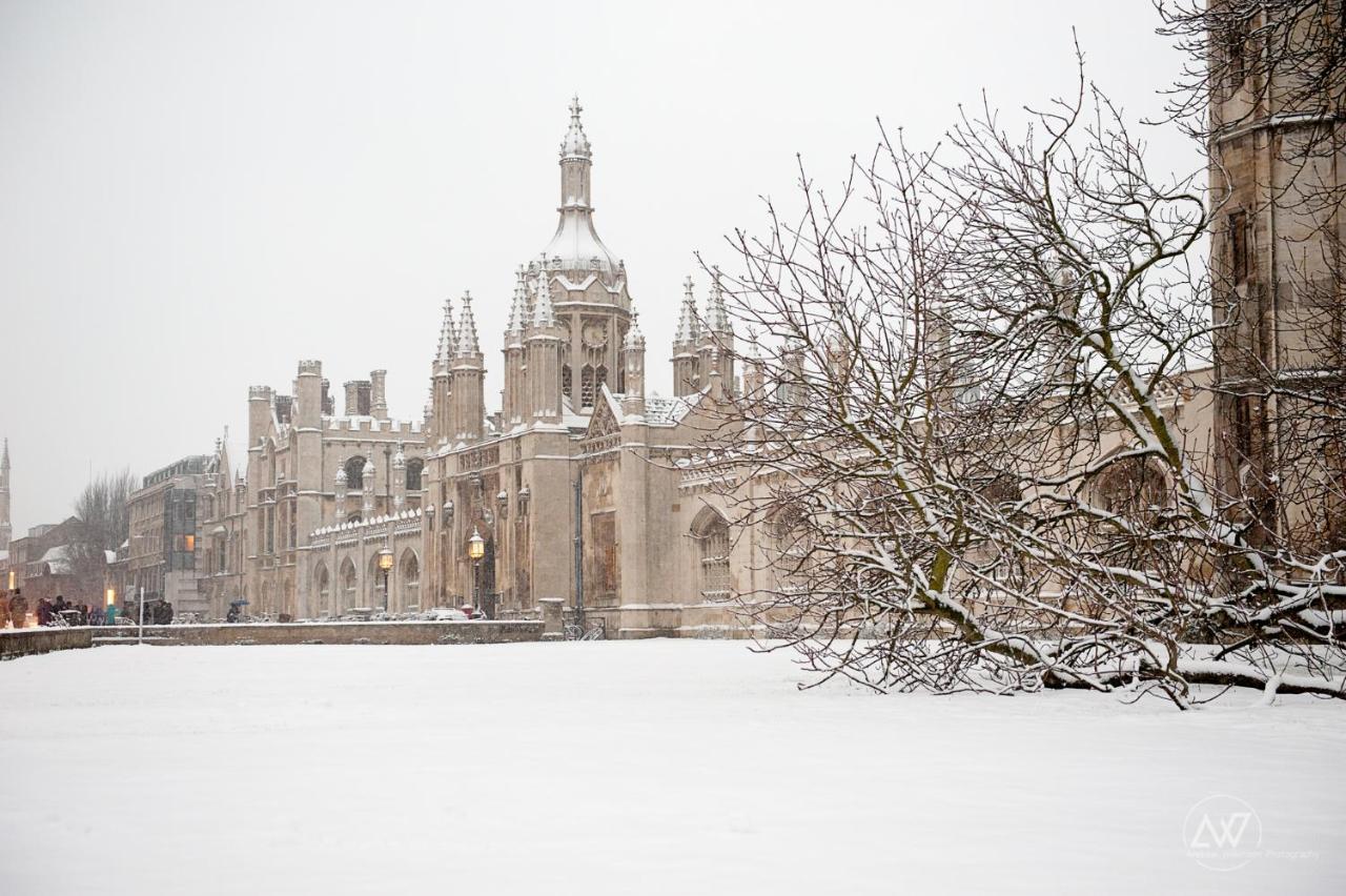 Cambridge Bed & Breakfast 4*
